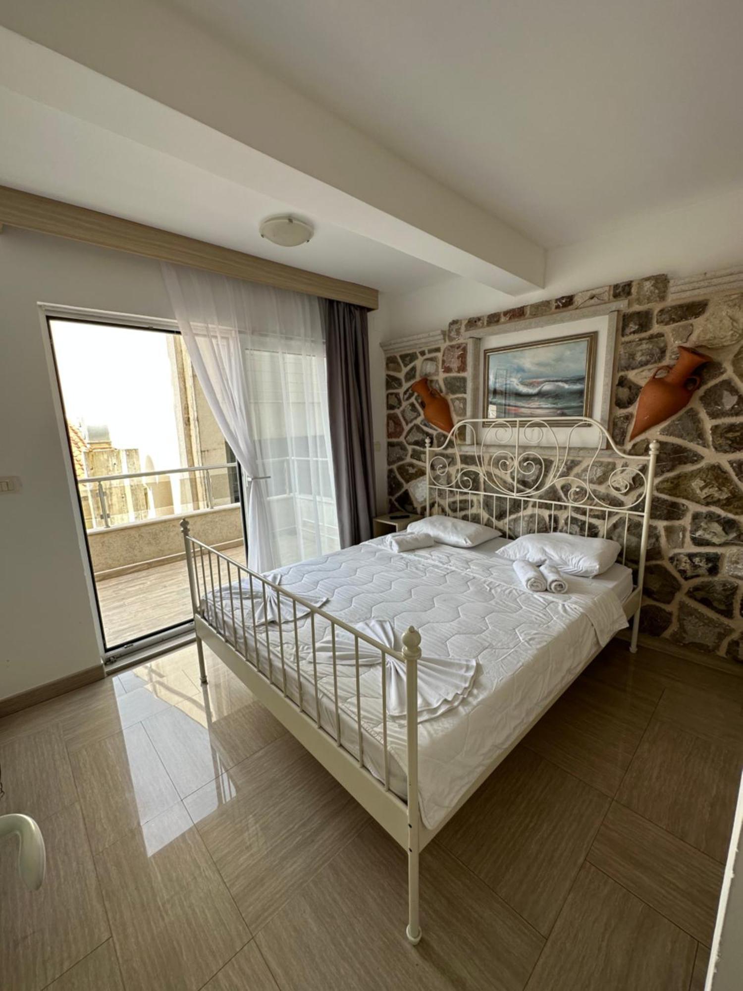 Aura Apartments Budva Kültér fotó