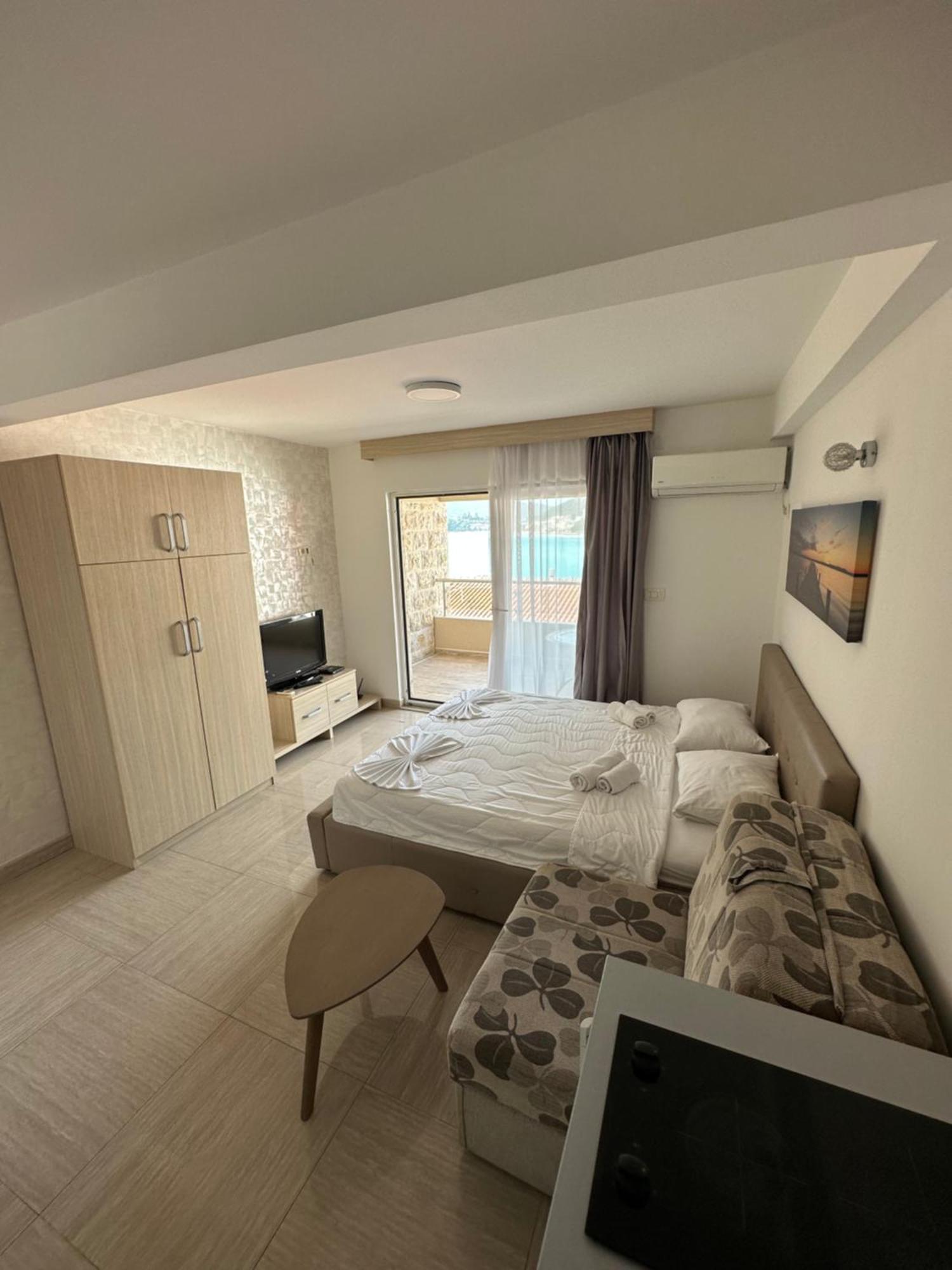 Aura Apartments Budva Kültér fotó