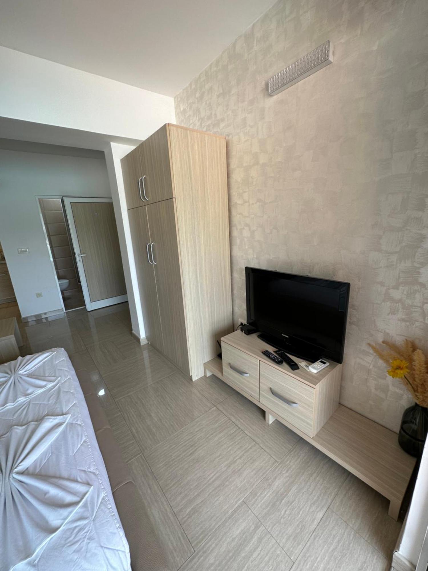 Aura Apartments Budva Kültér fotó