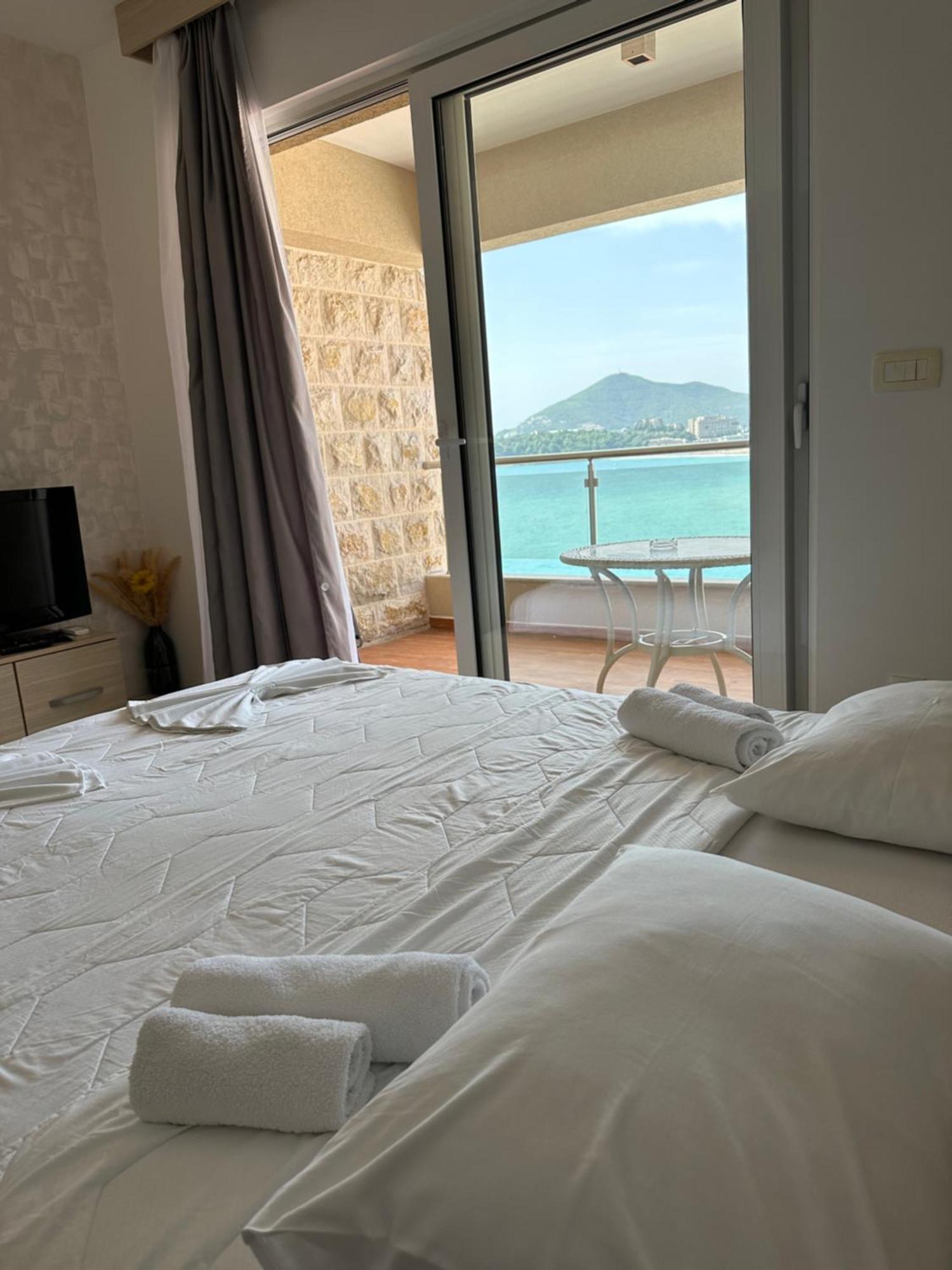 Aura Apartments Budva Kültér fotó