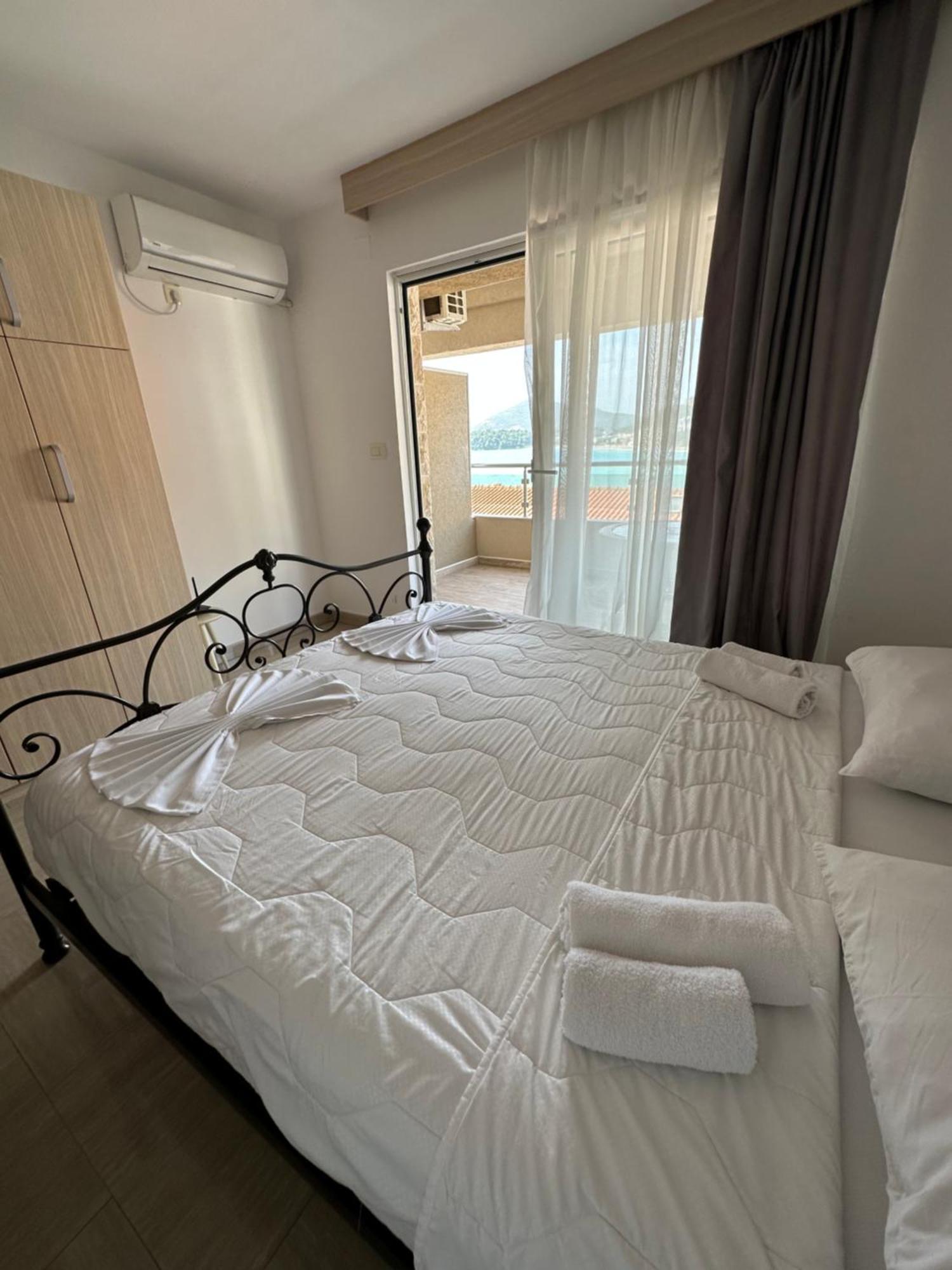 Aura Apartments Budva Kültér fotó
