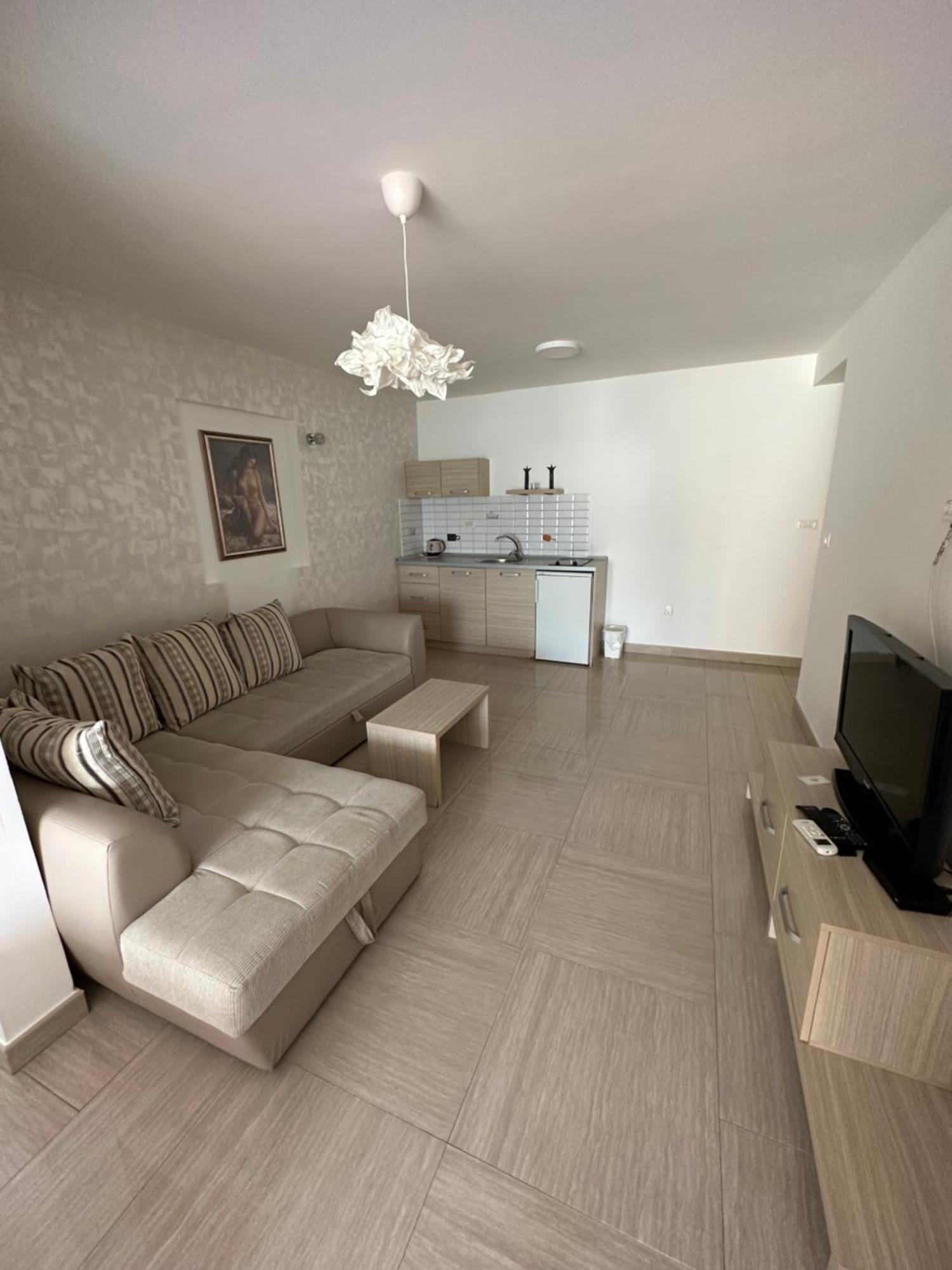 Aura Apartments Budva Kültér fotó