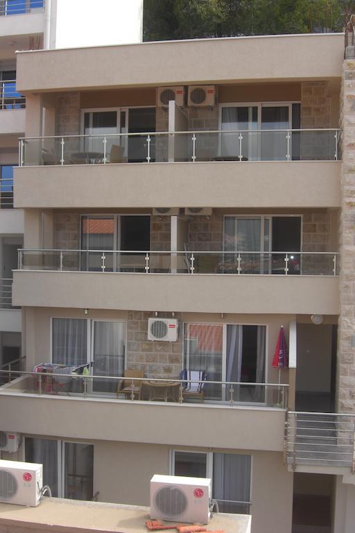 Aura Apartments Budva Kültér fotó