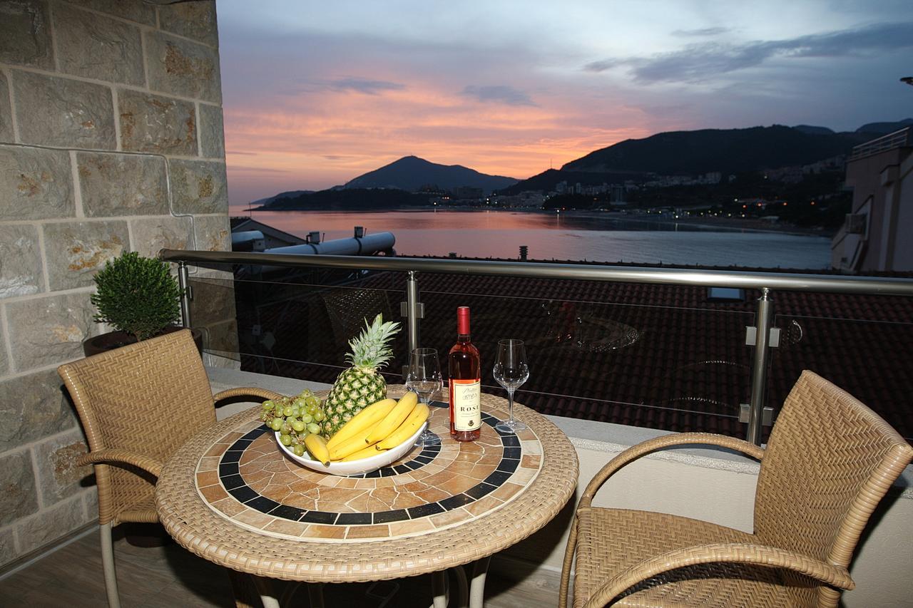 Aura Apartments Budva Kültér fotó