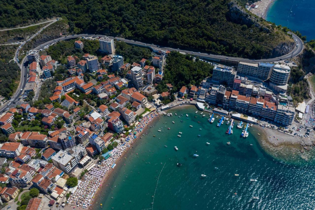 Aura Apartments Budva Kültér fotó